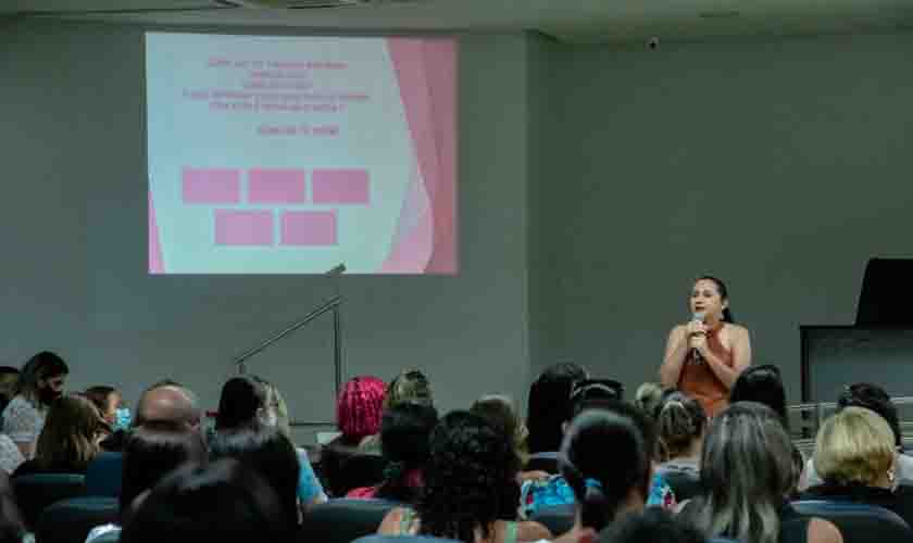 Educação inclusiva é tema de seminário promovido pela Prefeitura