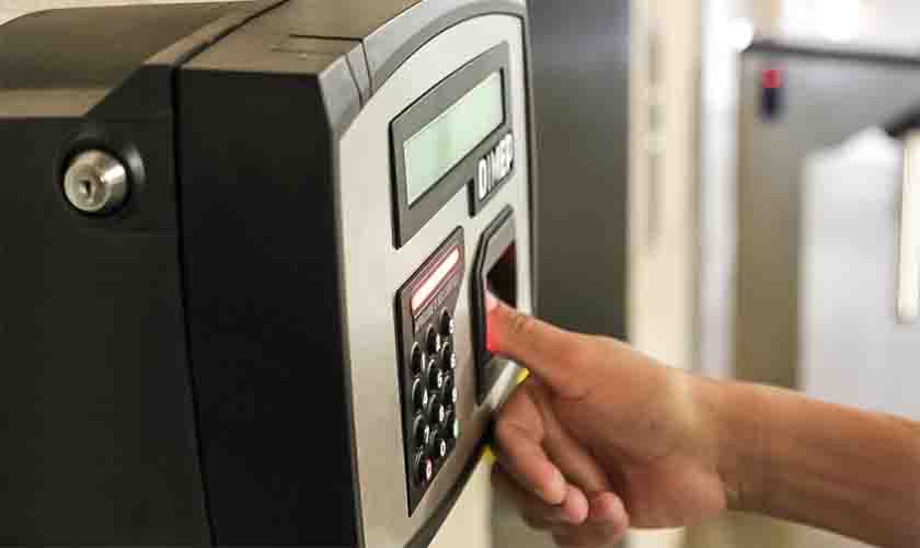 MP obtém decisão judicial que impõe a implementação de sistema de controle de frequência no Município de Rolim de Moura