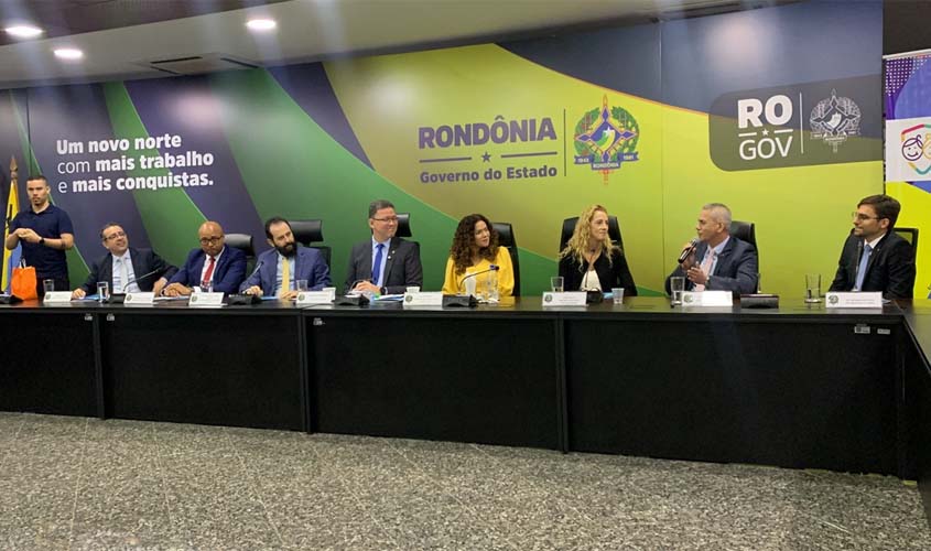 MPRO assina Pacto Criança Protegida do governo do estado e enfatiza papel da rede de proteção