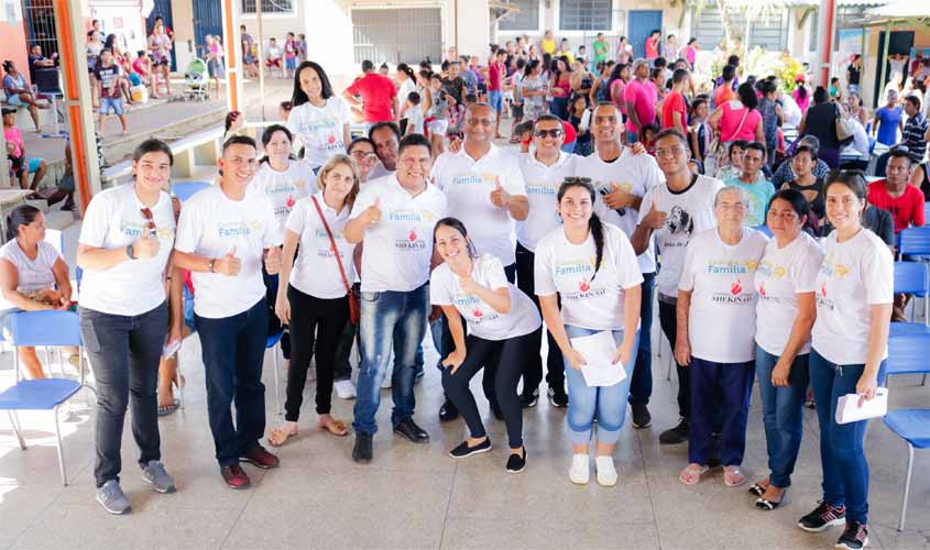 Alex Silva apoia ação social no bairro nacional