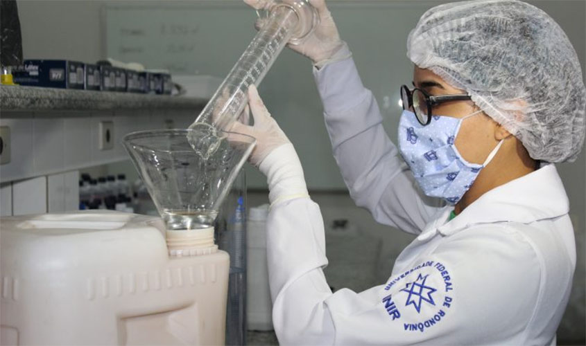 Fiocruz em Rondônia produz álcool em gel para distribuição aos servidores do sistema prisional