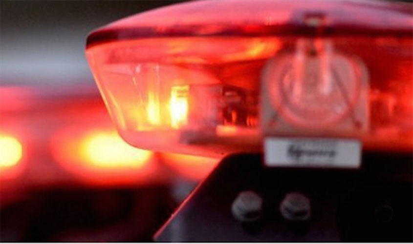 Denúncia anônima não verificada e tentativa de fuga do suspeito não legitimam entrada da polícia em domicílio