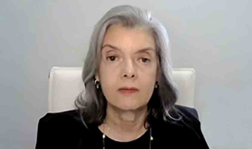 Condenados conseguem recálculo de remição de pena após aprovação no Encceja