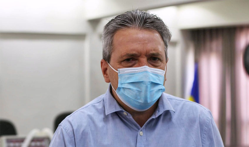 Secretário Municipal de Saúde apresenta sintomas de gripe e é isolado: contatos são rastreados