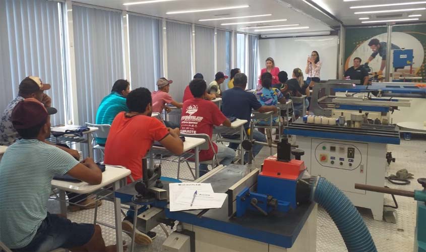 SENAI Vai Até Você inicia curso de Madeira e Mobiliário em Alto Paraíso