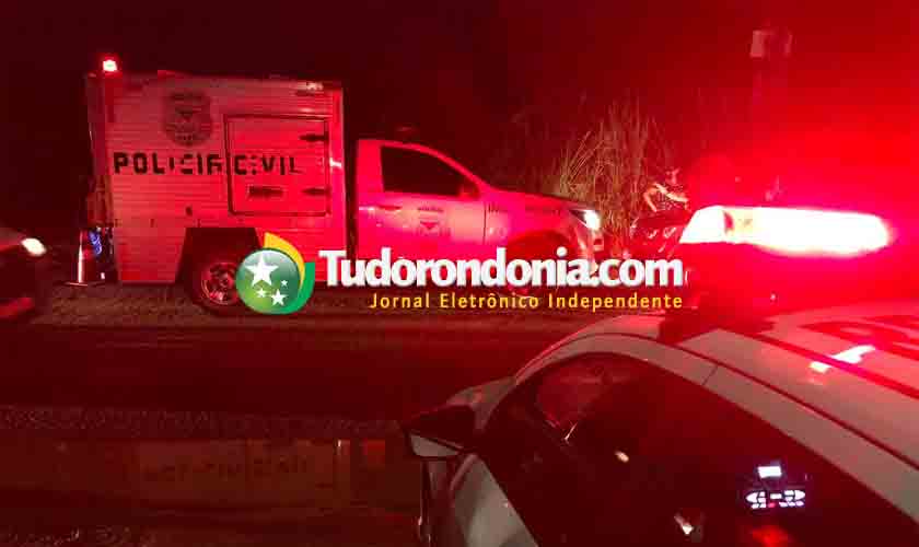 Corpo de homem é encontrado com mais de dez facadas em ponto de prostituição de travestis