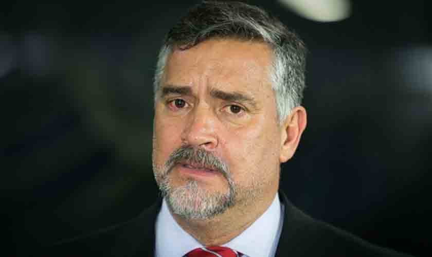 A mobilização das ruas e a resistência democrática