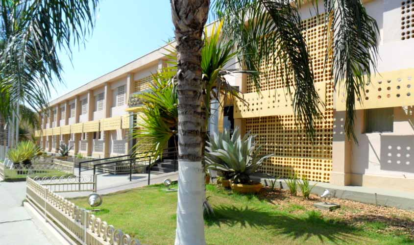 Servidores da Escola do Legislativo participam de palestras