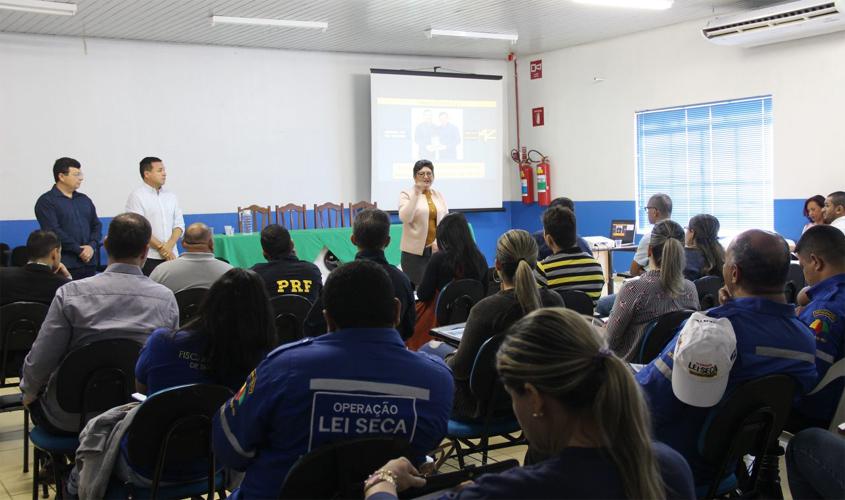 Curso de Atualização em Legislação de Trânsito reúne cerca de 100 agentes do Detran e parceiros