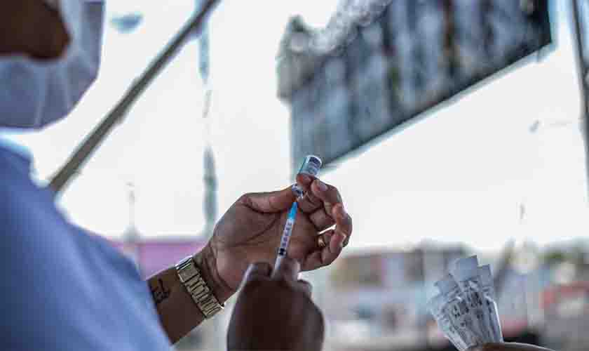 SEMUSA - balanço Semanal da Vacinação Covid-19