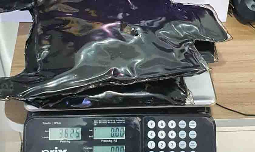 Em Vilhena/RO, PRF apreende quase 4 quilos de cocaína