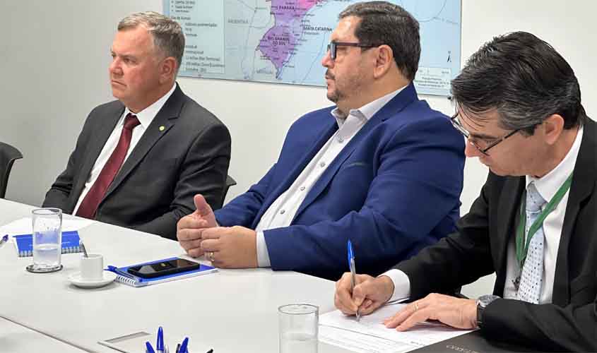 Mosquini garante agência da Caixa em Machadinho do Oeste após articulação com prefeito Paulo