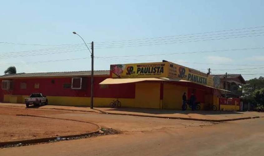 Após assalto numa loja, assassinato em outra e incêndio em filial, supermercado fecha as portas em Cerejeiras