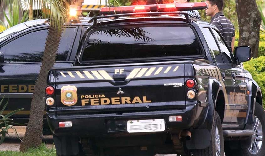 Polícia Federal ameaça implodir se houver interferência de Bolsonaro