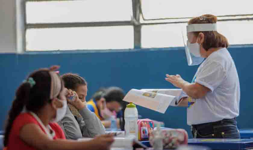 Alunos da rede municipal retornam às aulas presenciais em Porto Velho