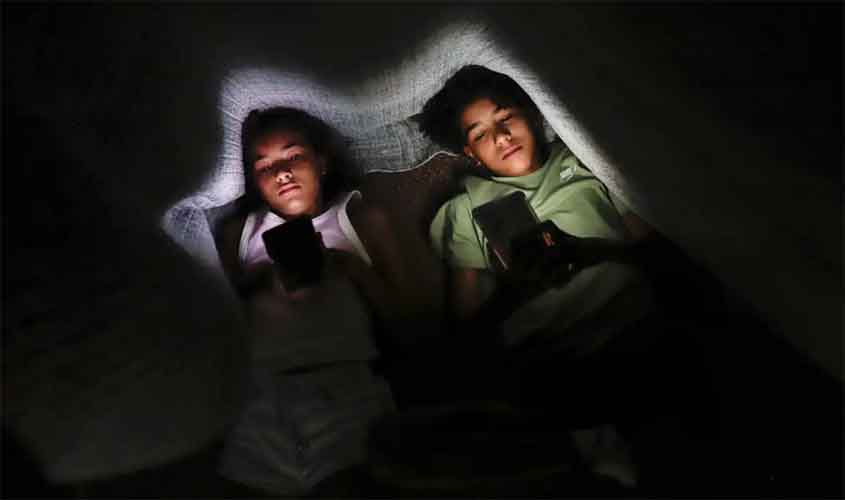 Veja as dicas para proteger crianças e adolescentes nas redes sociais