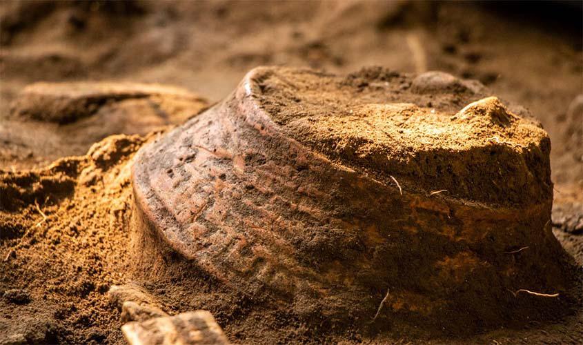 Pesquisadores descobrem sítio arqueológico em UC