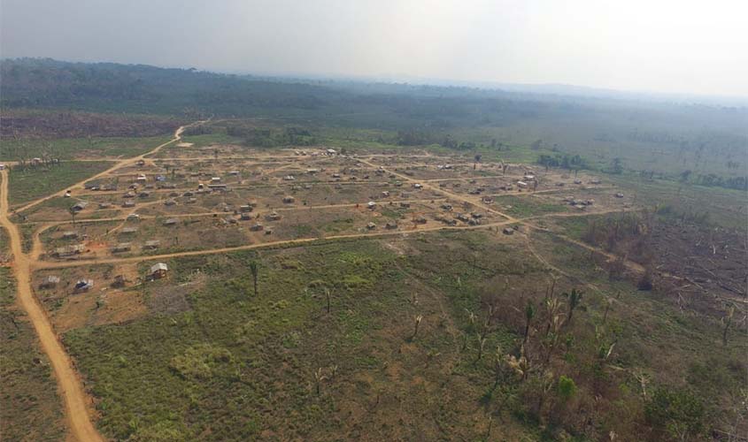 228 habitações foram destruídas durante operação no Bom Futuro (RO)