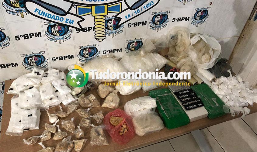 PM aprende quase 7 Kg de cocaína e prende dois suspeitos 