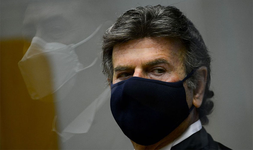 Fux marca para quarta-feira julgamento sobre afastamento de senador