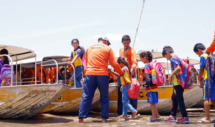 Rondônia mantém 63 rotas fluviais escolares na Amazônia