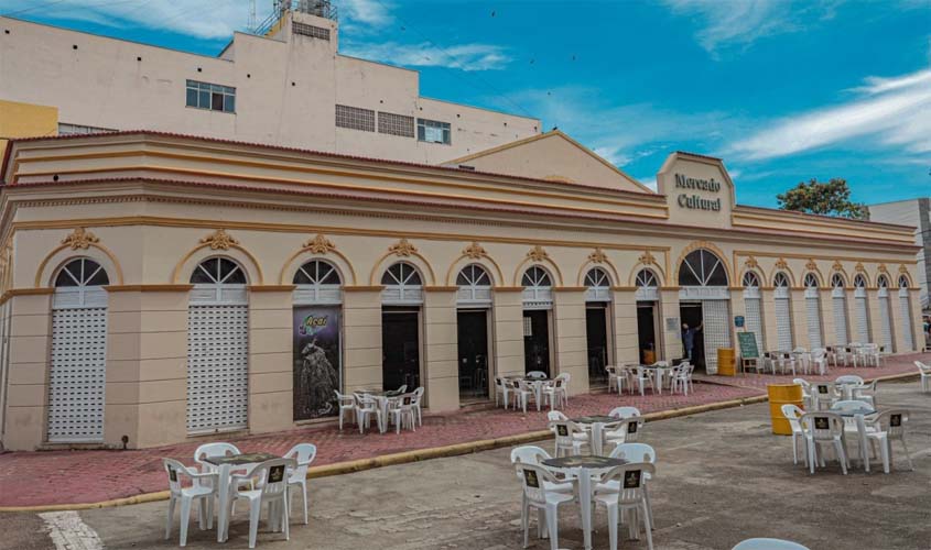 Prefeitura faz show pelo Dia da MPB