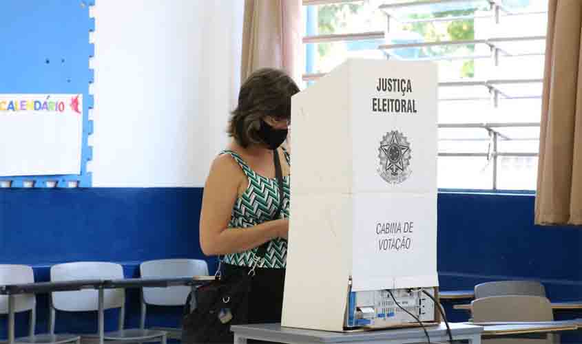 Minas tem o prefeito mais velho e o nordeste os mais novos do país