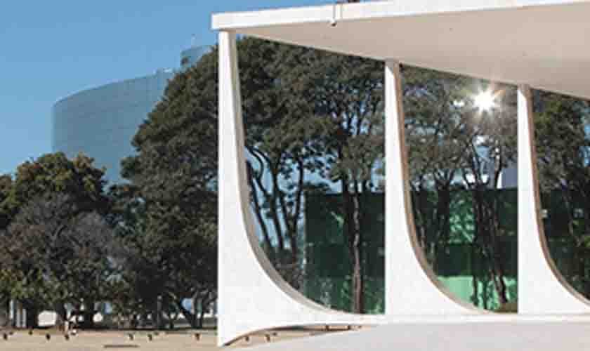 Lei de Rondônia que proíbe linguagem neutra em instituições de ensino é questionada no STF