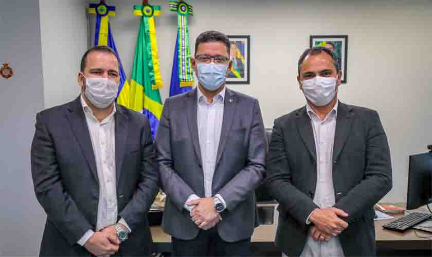 Alex Redano agradece governador pela sanção a projeto que aumenta crédito do Proampe para R$ 100 mil