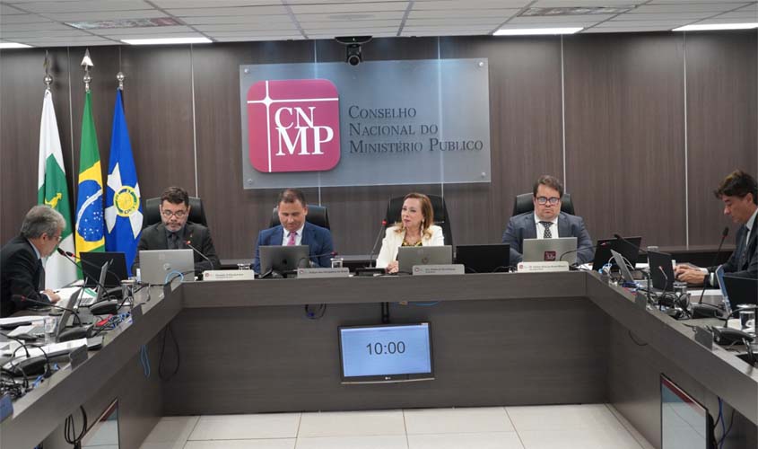 CNMP aprova proposta que garante contagem do período de licença-maternidade no estágio probatório de membras e servidoras do MP