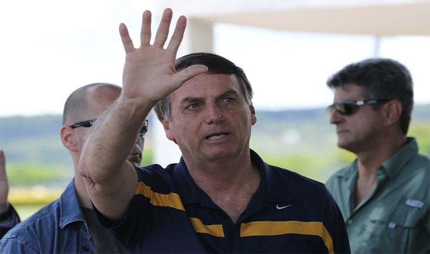 Bolsonaro diz que vetará aumento de pena para injúria na internet