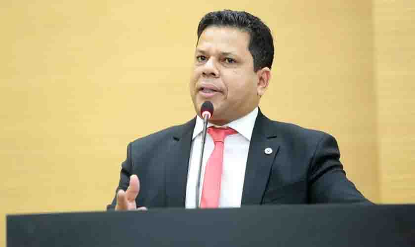 Jair Montes informa estudo para aumento no auxílio Alimentação e prorrogação do abono covid para polícia penal