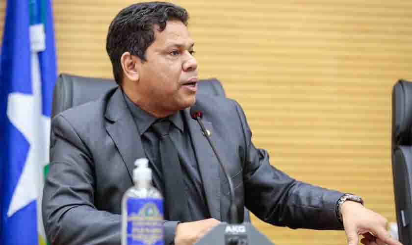 Autor de 1704 proposições, atuação parlamentar de Jair Montes é destaque