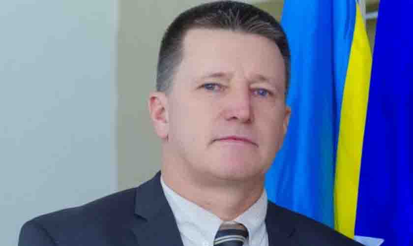 Mesmo com pressão, Governo perde eleição na AROM e Célio Lang é reeleito