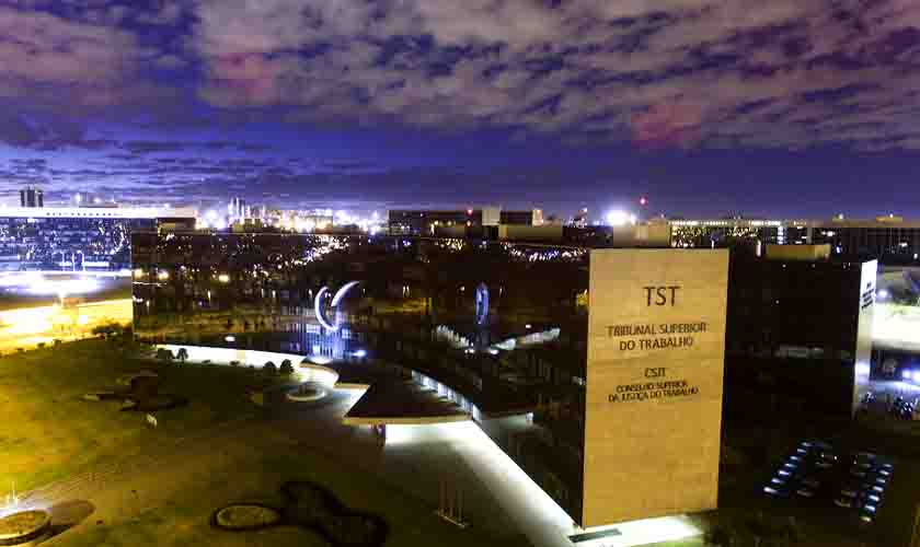 Empregados da EBC encerram greve após liminar determinar manutenção de 60% dos trabalhadores durante paralisação