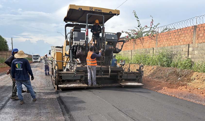 Novo Horizonte recebe 650 metros de asfalto