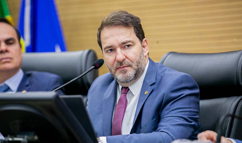 Redano indica continuidade do pavilhão do 8º BPM em Jaru