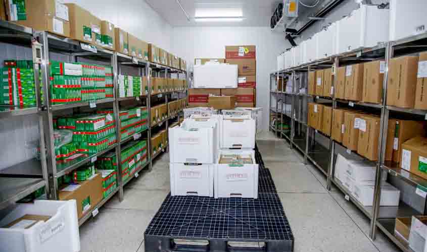 Pessoas com mais de 75 anos, profissionais de saúde e indígenas serão os primeiros imunizados em Rondônia