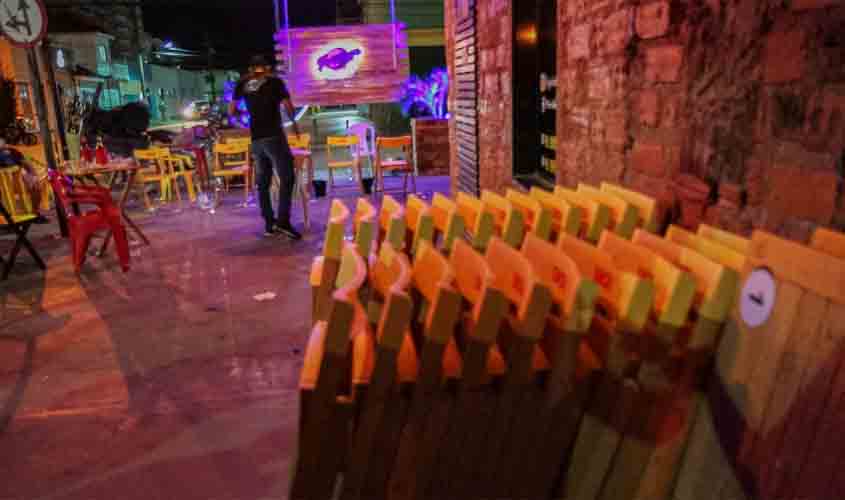 Decreto restringe capacidade de consumidores e outras ações comerciais