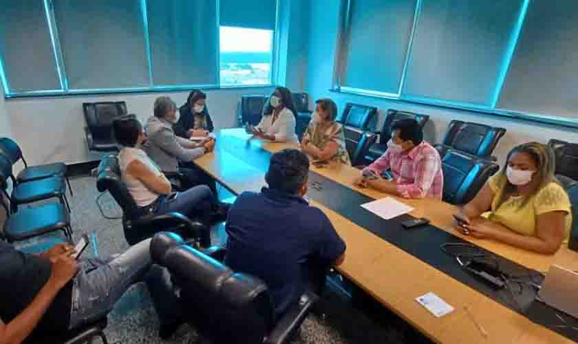 Sintero alerta para tentativa de golpe do governo no reajuste do piso do magistério e cobra das secretarias o cumprimento da lei