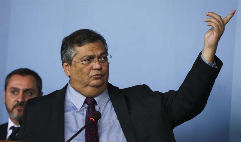 Ministro anuncia órgão para monitorar violência contra jornalistas