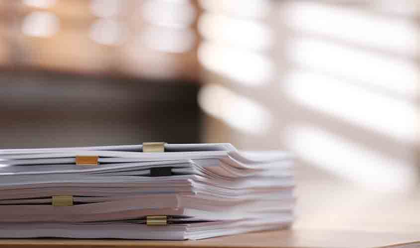 Motorista consegue desistir de ação mesmo sem concordância da empresa