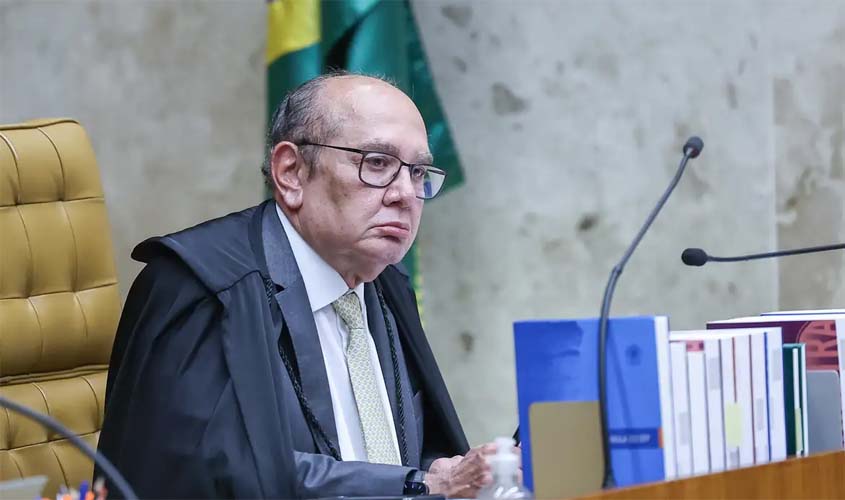 Gilmar Mendes nega prisão domiciliar a Bolsonaro