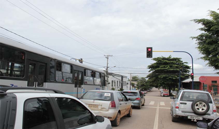 Semtran divulga ruas e avenidas que serão interditadas nos circuitos dos desfiles