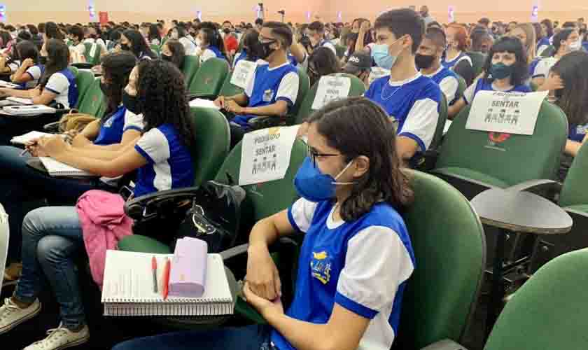 Estudantes de Rondônia inscritos no programa Jovens Embaixadores devem ficar atentos ao cronograma 