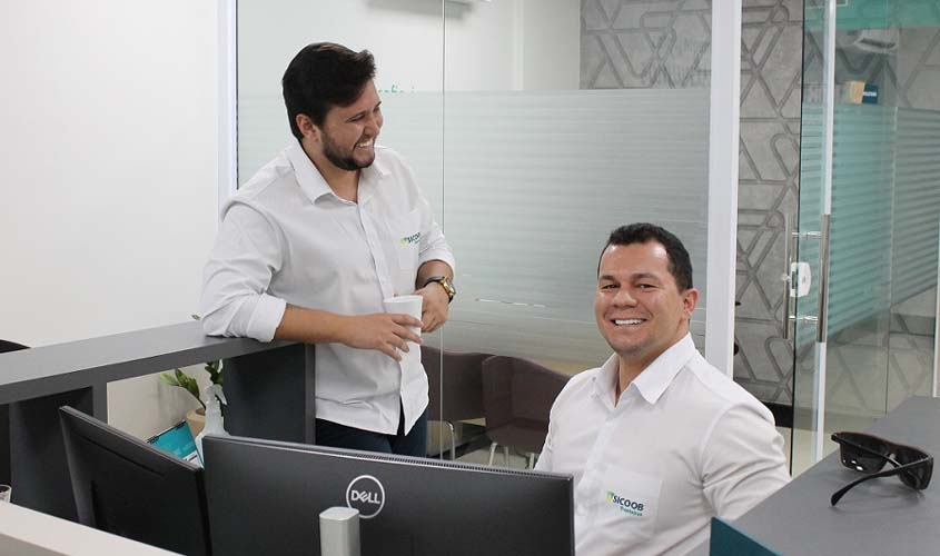 Sicoob Fronteiras está com vagas abertas para diversos cargos em RO, MT e MS