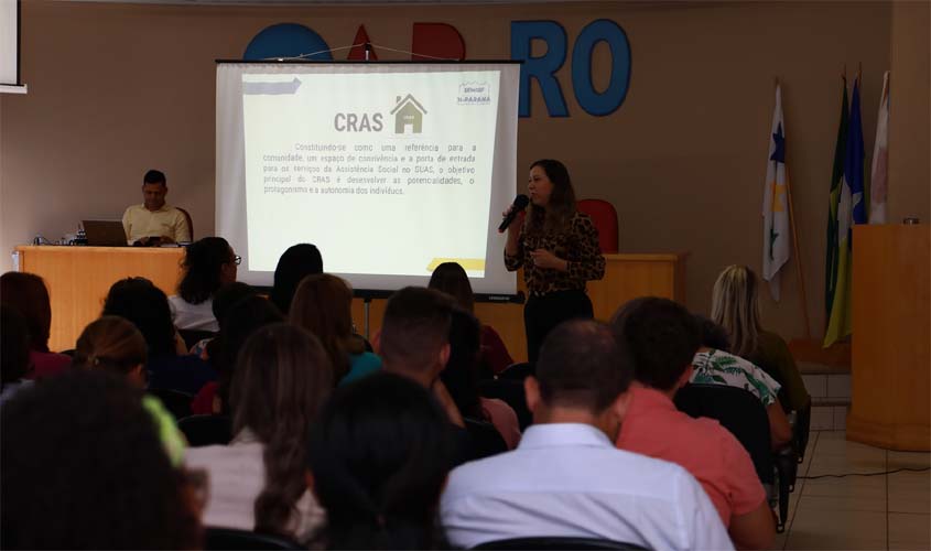 Semasf apresenta aos servidores o fluxograma de 2023 na OAB