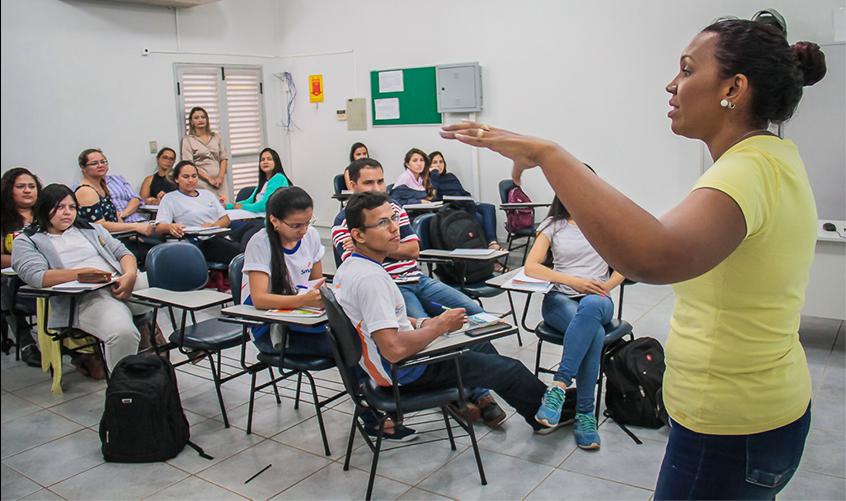 Idep oferta 420 vagas para cursos técnicos