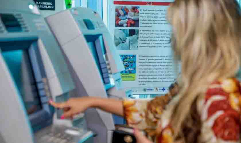 Professores e técnicos educacionais de Rondônia vão receber reajuste salarial de 33,24% no pagamento de abril