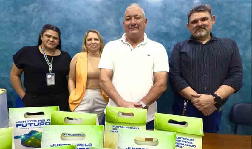 AROM realiza visita técnica para orientação sobre relatório de transição e prestação de contas de convênios